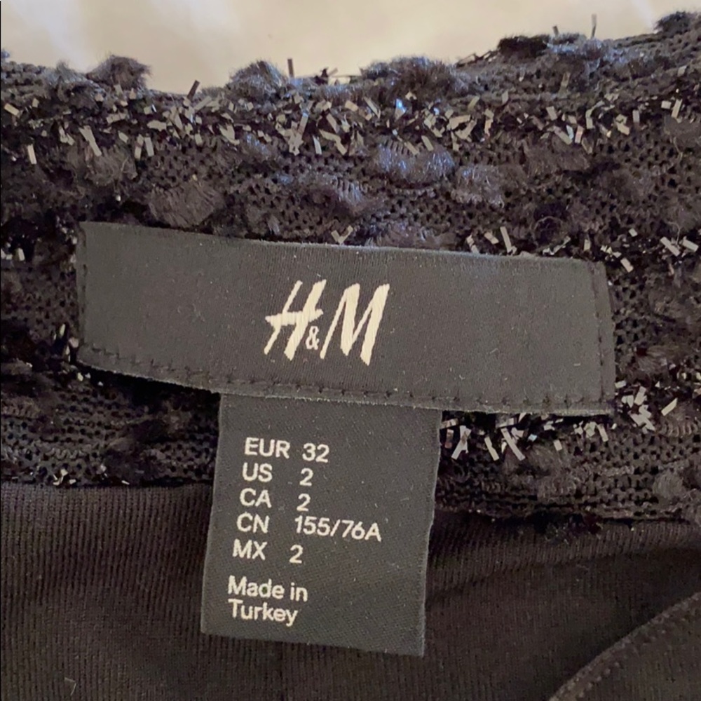 H&M cropped black jacket - Picture 5 of 6